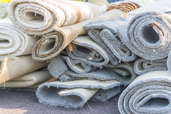 Rug Disposal Service in Edison